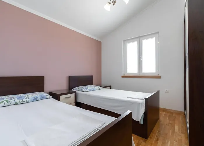 Modern With Pool Villa Blato (Korcula)