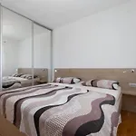 Modern With Pool Vila